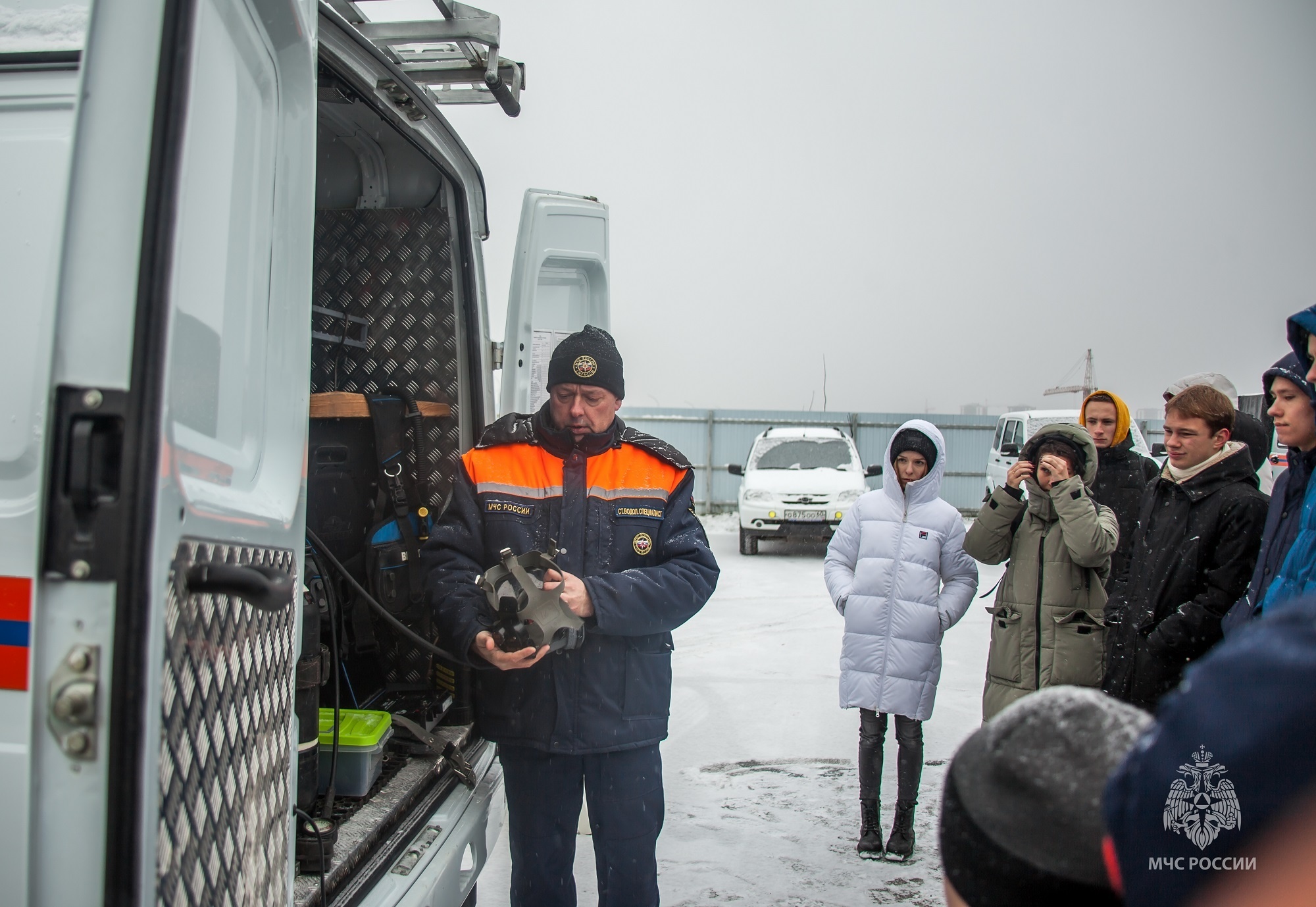 В Аварийно-спасательной службе Псковской области прошел день открытых  дверей | 18.11.2022 | Псков - БезФормата